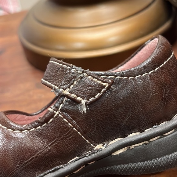 🐞Baby Girls Ladybug Mary Jane’s 🐞 - Picture 6 of 7